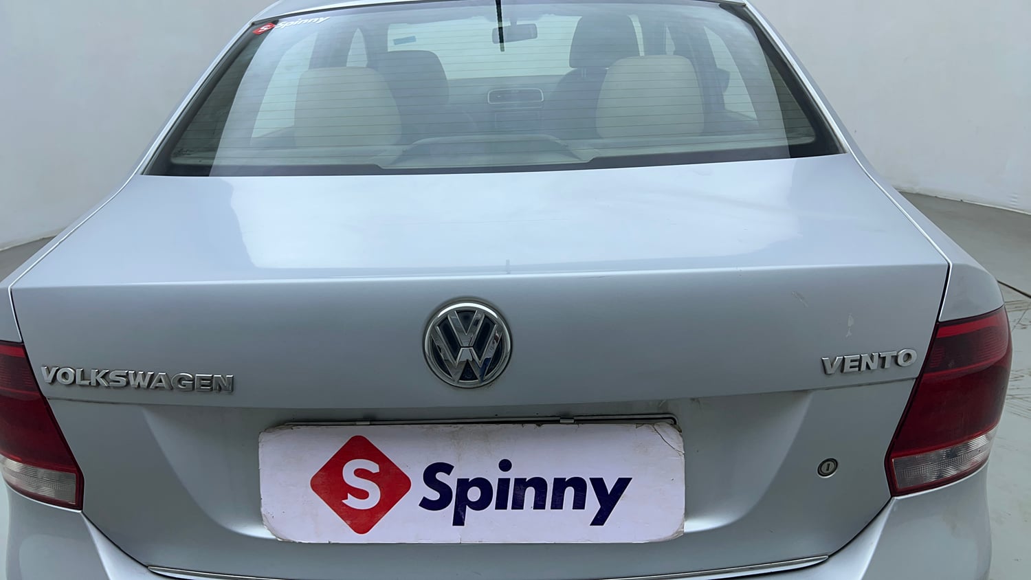 Used 2014 Volkswagen Vento Highline Petrol Petrol Manual dents MINOR SCRATCH