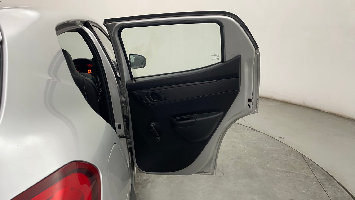 Used 2017 Renault Kwid RXT Petrol Manual interior RIGHT REAR DOOR OPEN VIEW