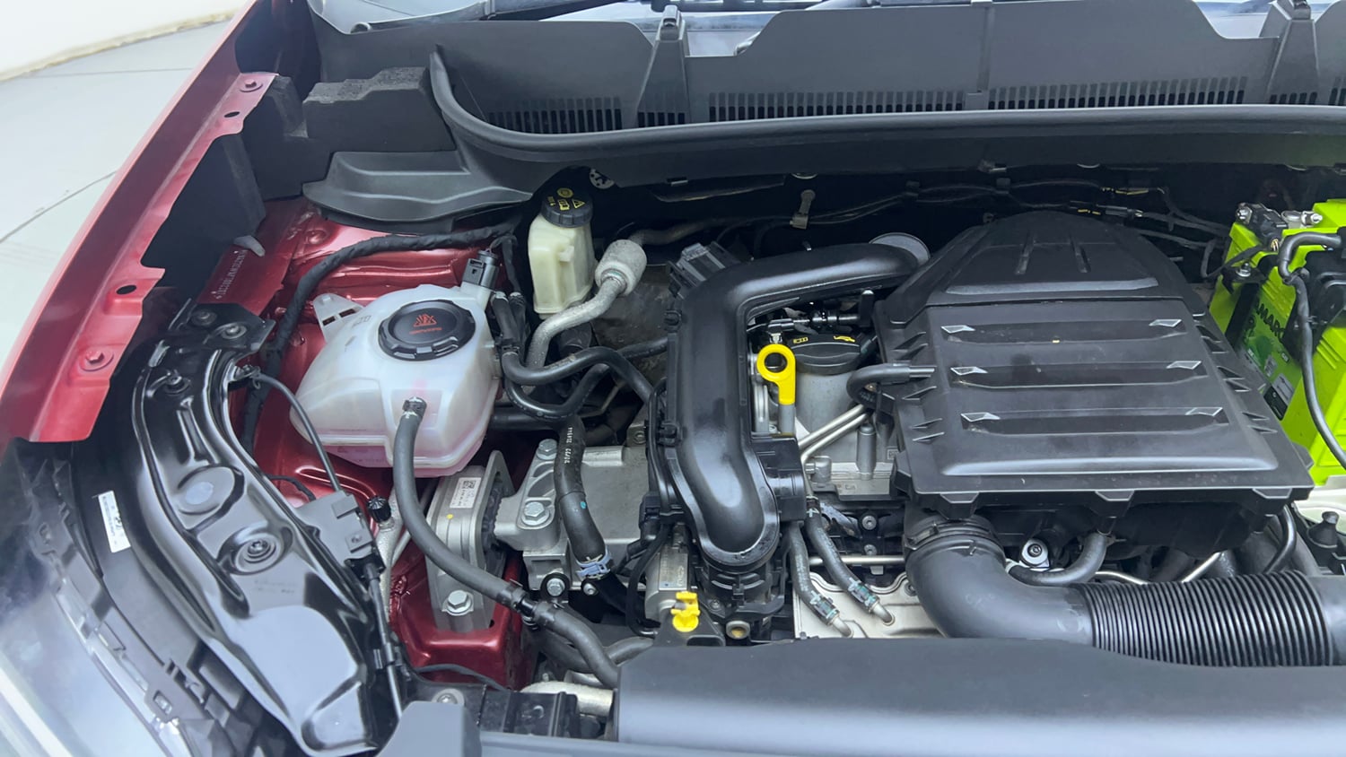Used 2023 Volkswagen Taigun Topline 1.0 TSI MT Petrol Manual engine ENGINE RIGHT SIDE VIEW
