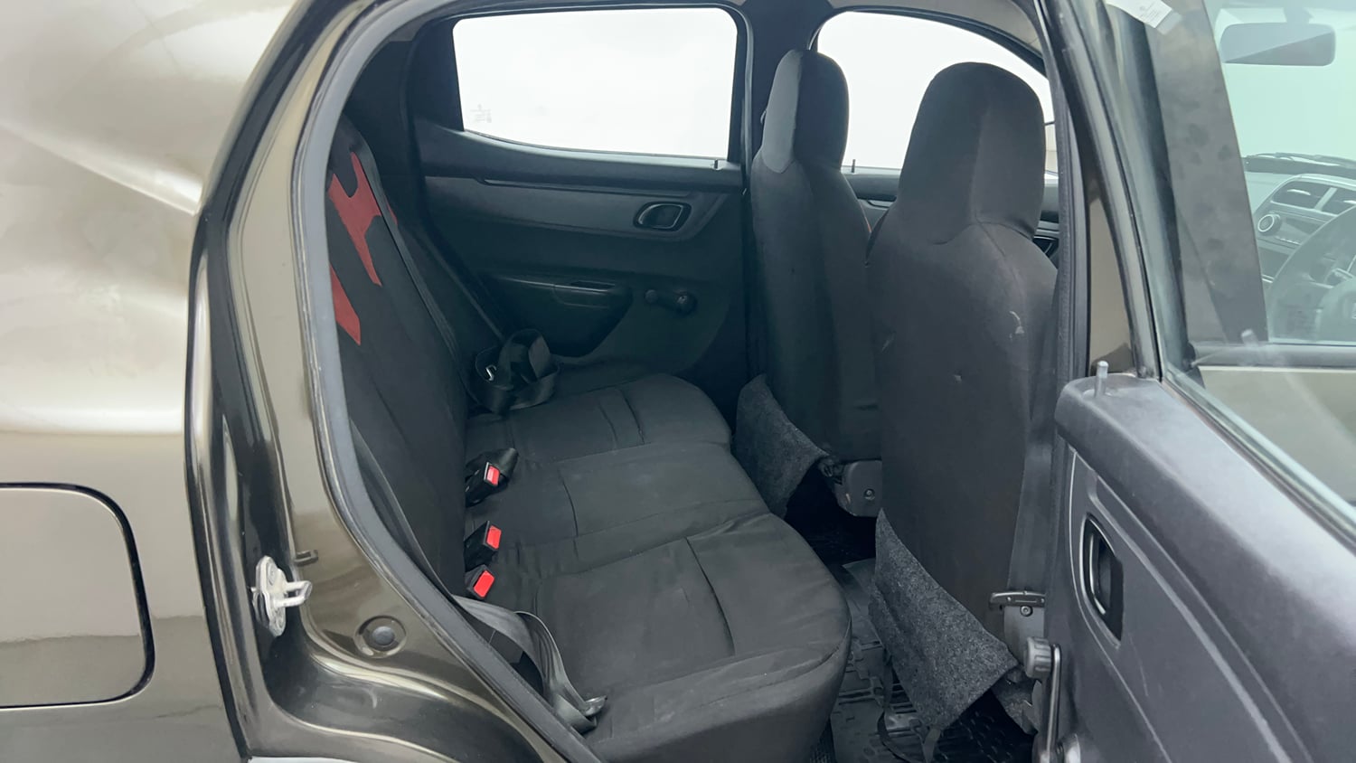 Used 2016 Renault Kwid RXL Petrol Manual interior RIGHT SIDE REAR DOOR CABIN VIEW