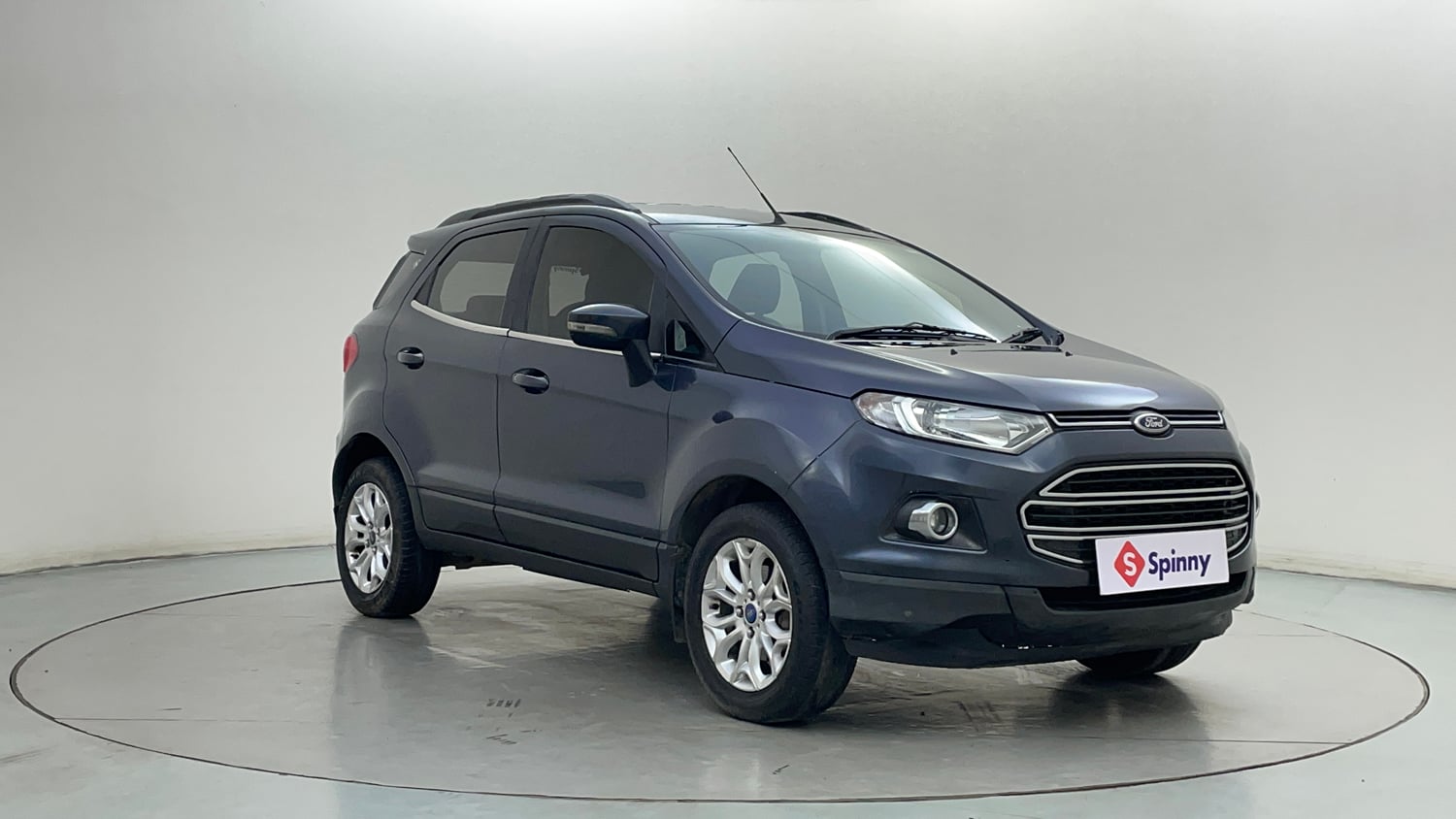 Used 2014 Ford EcoSport Titanium 1.5 TDCi Diesel Manual exterior RIGHT FRONT CORNER VIEW