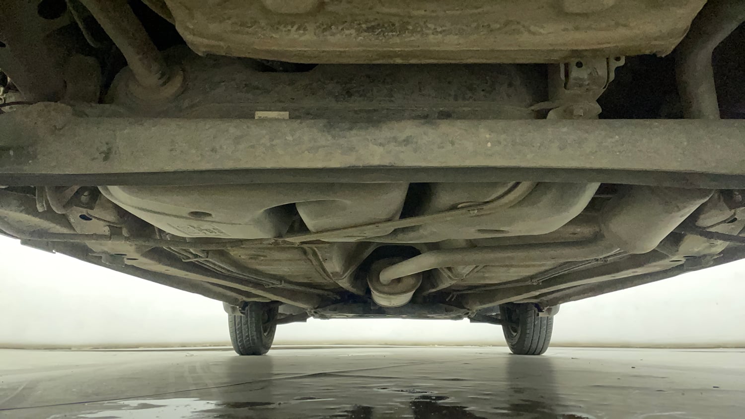 Used 2023 Maruti Suzuki Alto K10 VXi S-CNG Cng Manual extra REAR UNDERBODY VIEW (TAKEN FROM REAR)