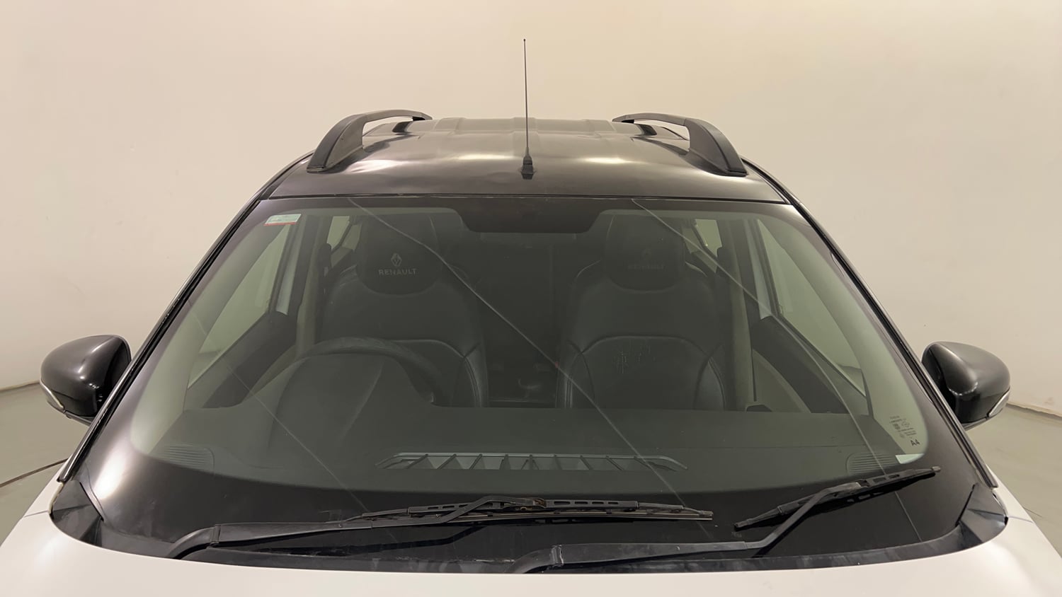 Used 2022 Renault Triber RXZ Petrol Manual exterior FRONT WINDSHIELD VIEW