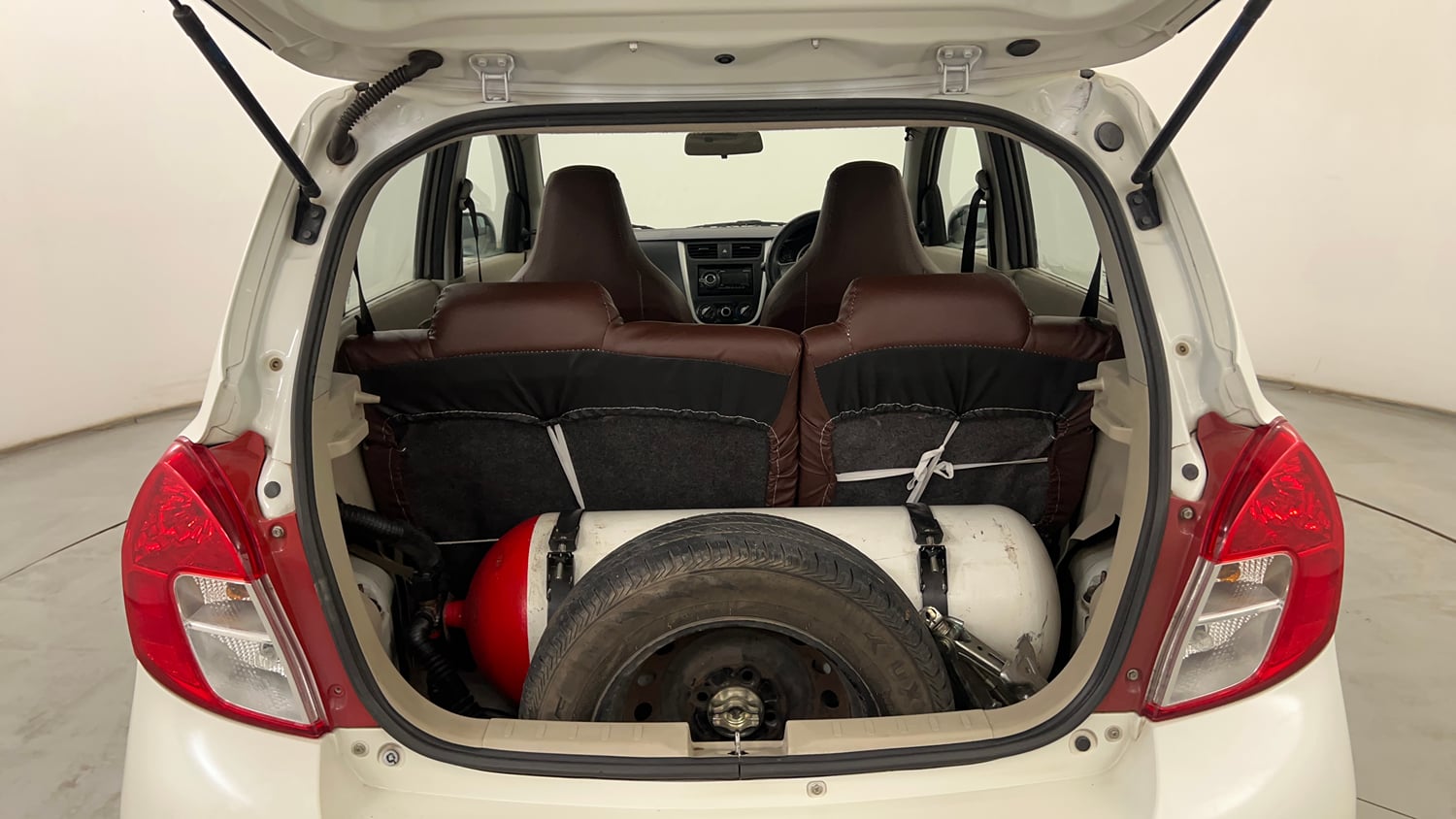 Used 2018 Maruti Suzuki Celerio VXi CNG Cng Manual interior DICKY INSIDE VIEW