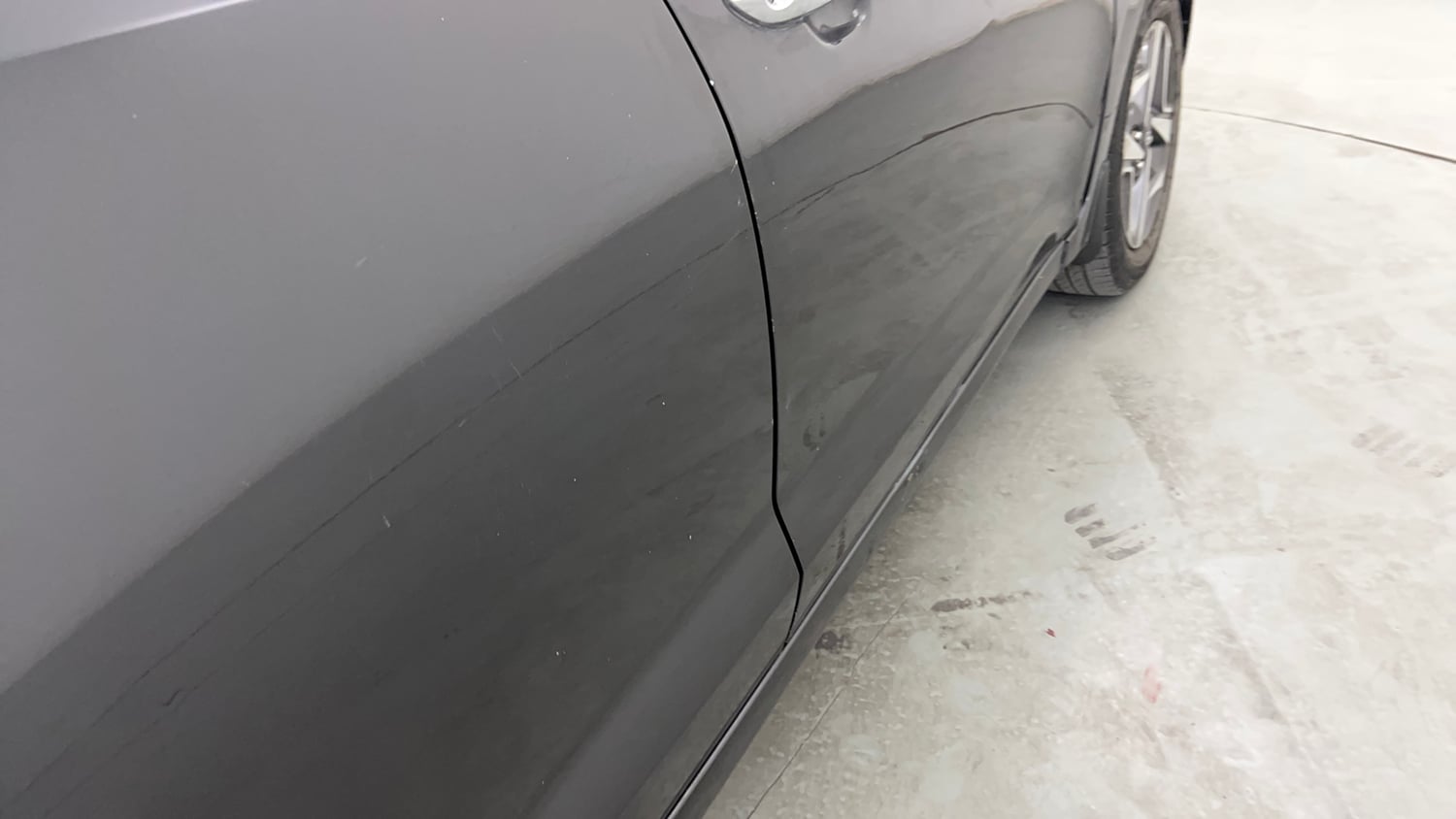 Used 2023 Hyundai Aura SX 1.2 CNG Cng Manual dents MINOR DENT