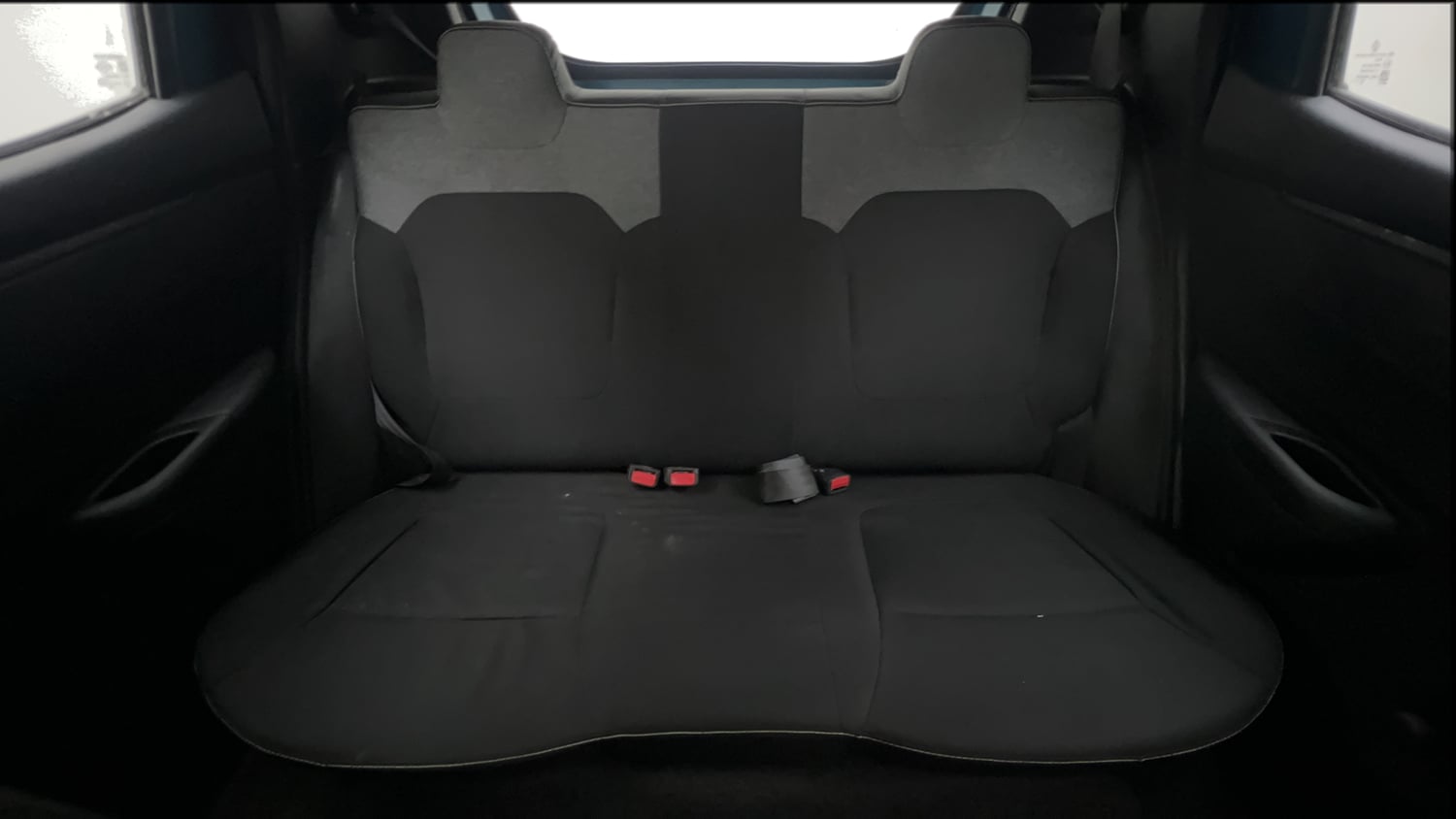 Used 2020 Renault Kwid RXL Petrol Manual interior REAR SEAT CONDITION VIEW