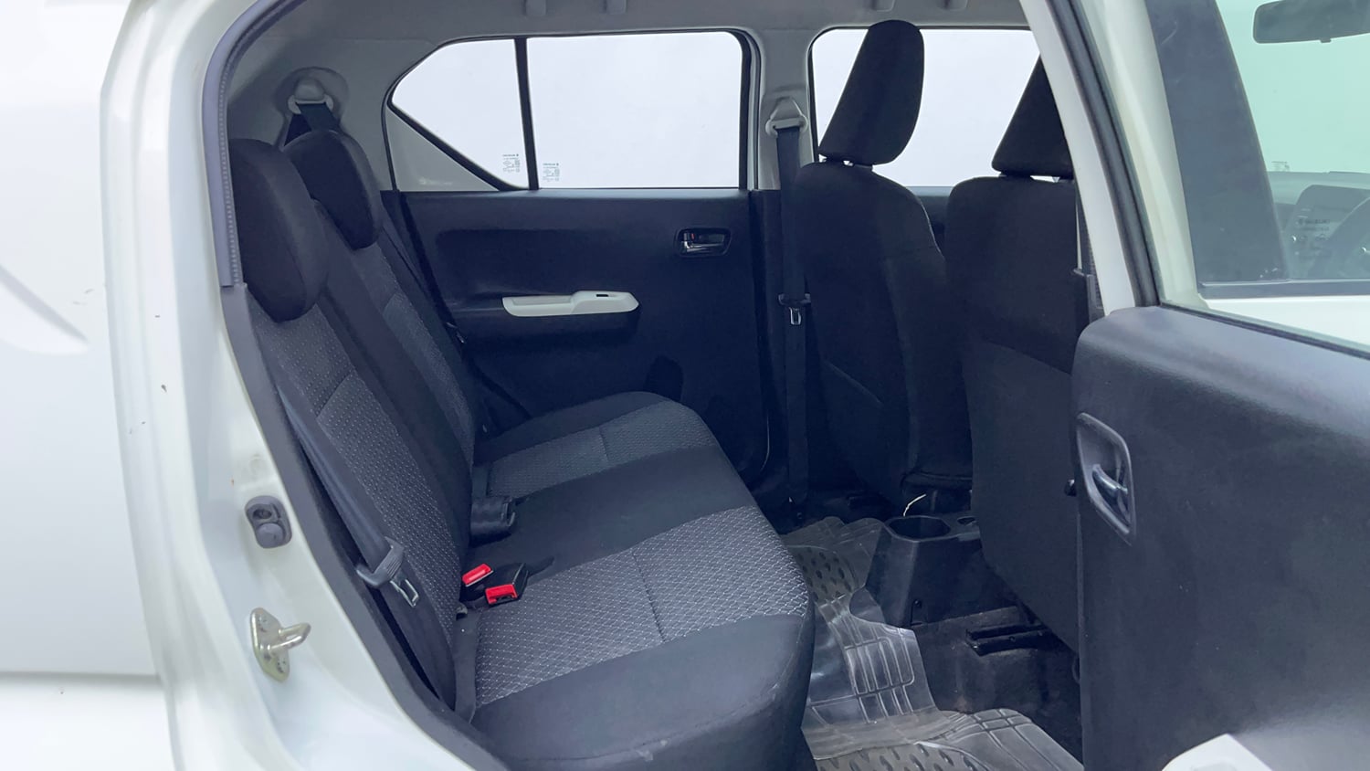Used 2022 Maruti Suzuki Ignis Delta 1.2 AMT Petrol Automatic interior RIGHT SIDE REAR DOOR CABIN VIEW