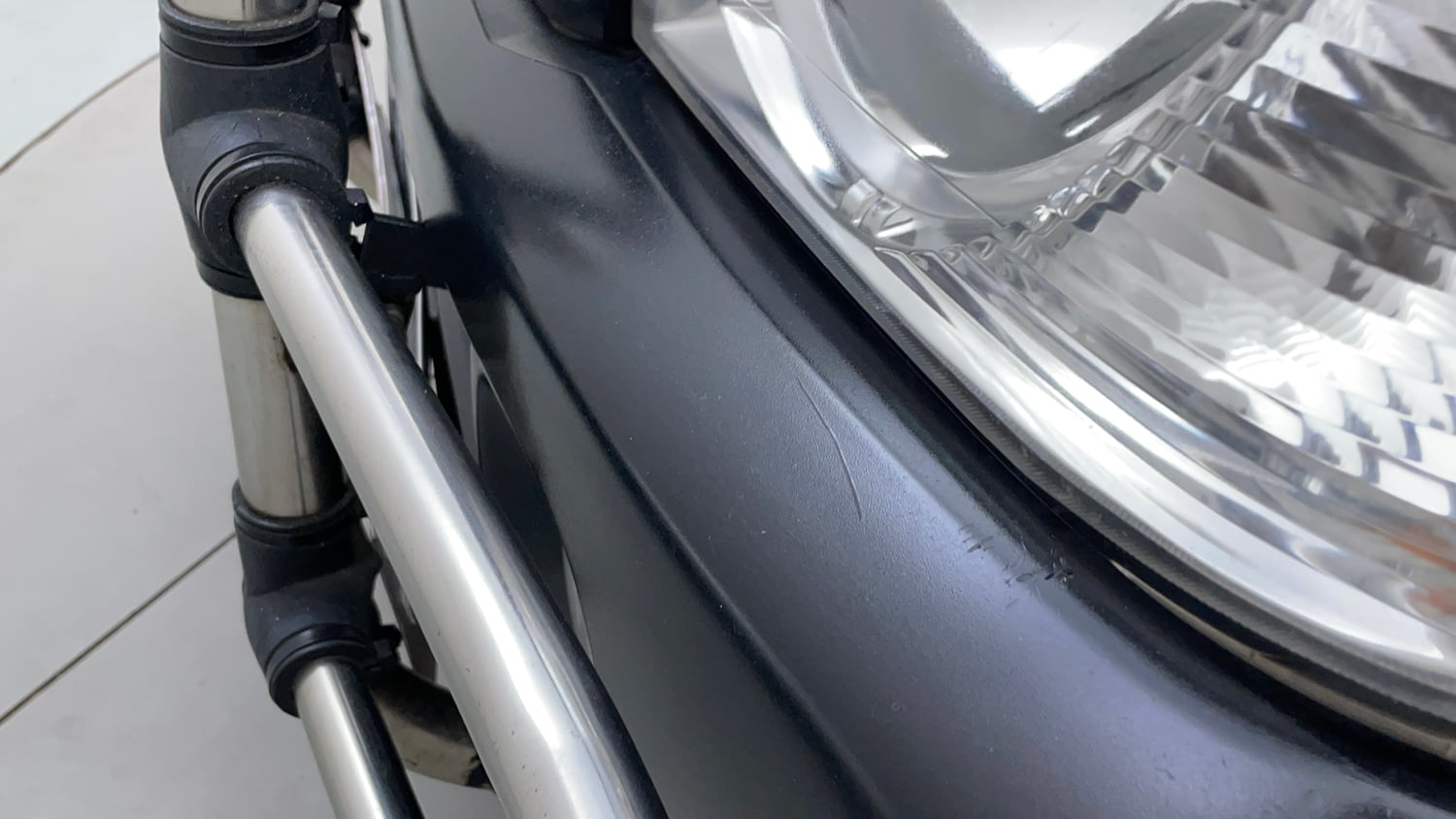 Used 2015 Maruti Suzuki Eeco 5 STR WITH A/C+HTR Petrol Manual dents MINOR SCRATCH