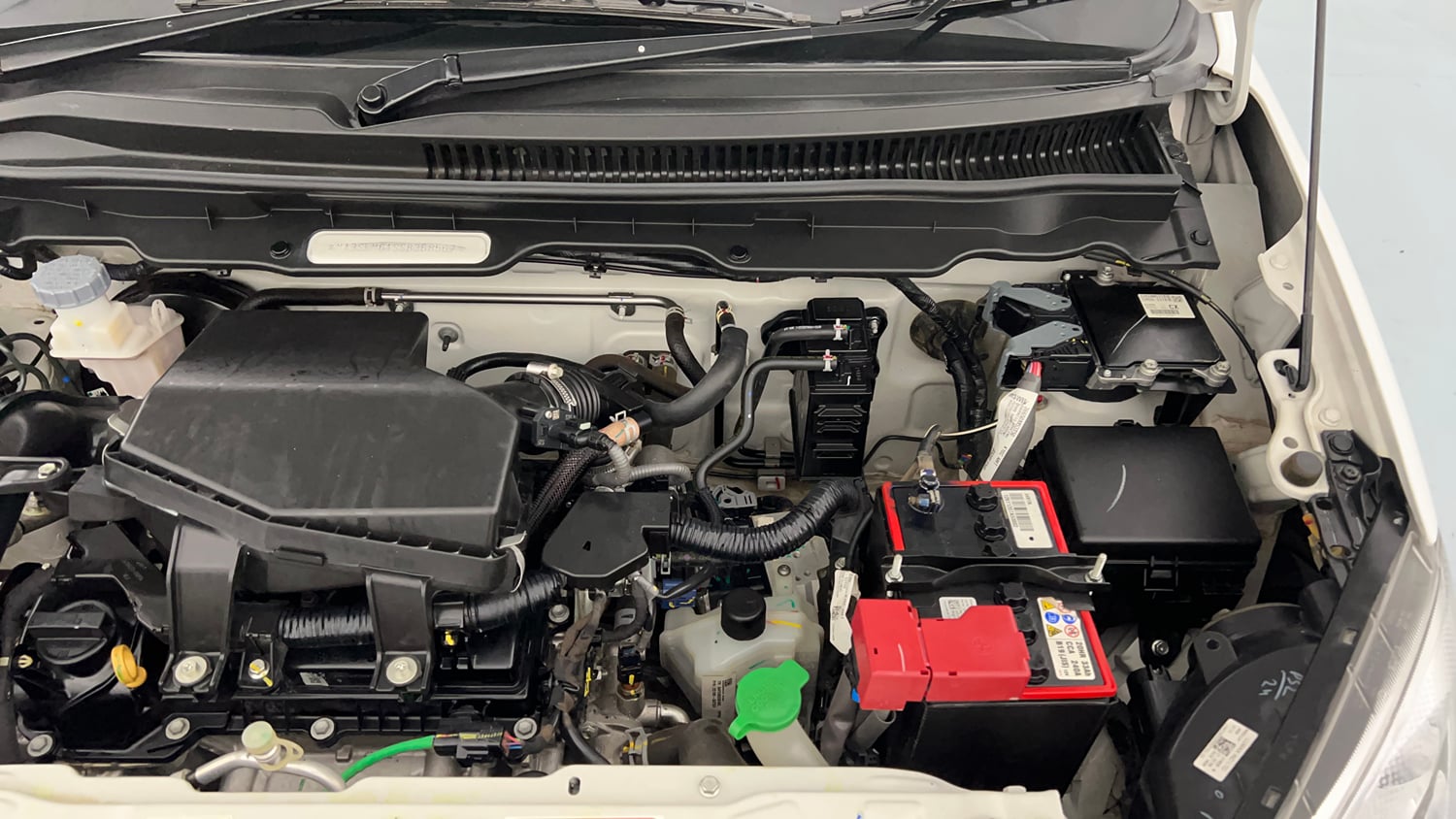 Used 2025 Maruti Suzuki Alto K10 VXi (O) AGS Petrol Automatic engine ENGINE LEFT SIDE VIEW