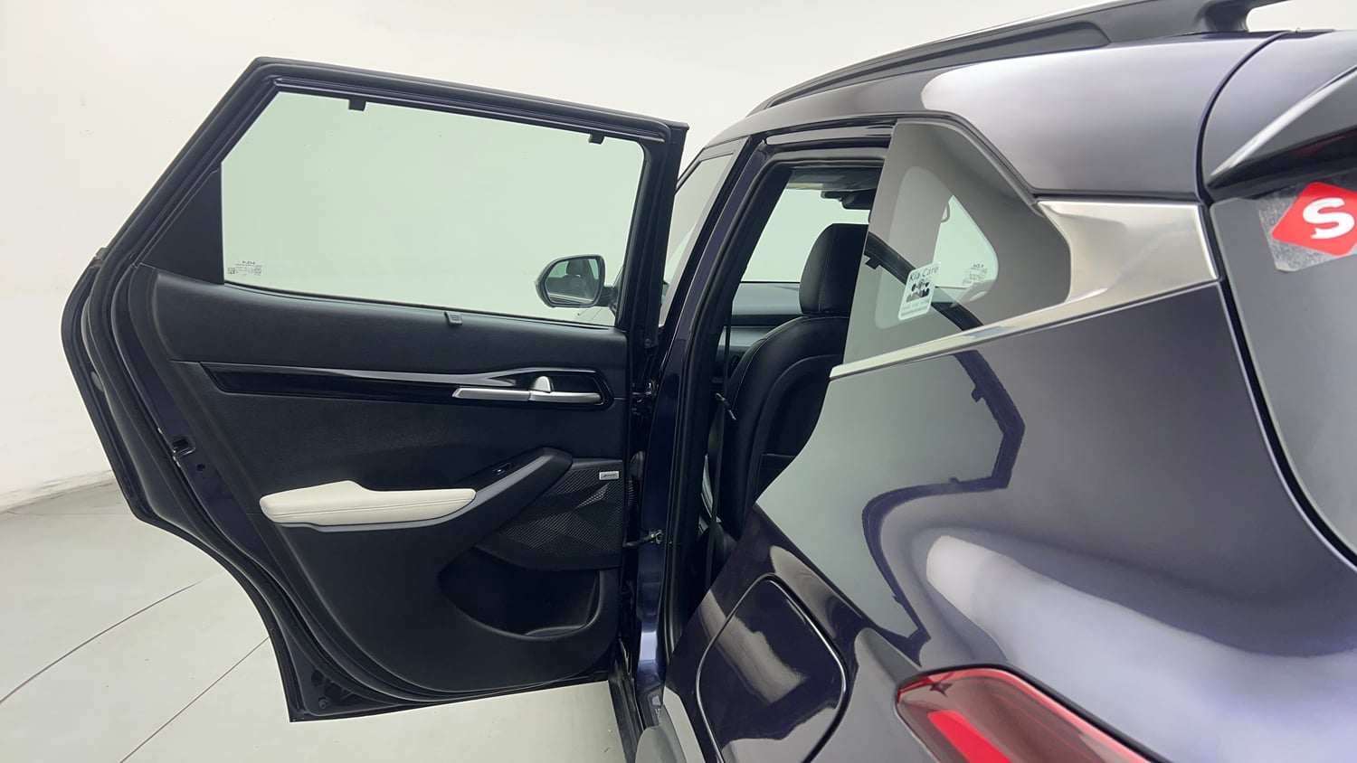 Used 2024 Kia Seltos GTX Plus 1.5 Turbo Petrol DCT Petrol Automatic interior LEFT REAR DOOR OPEN VIEW