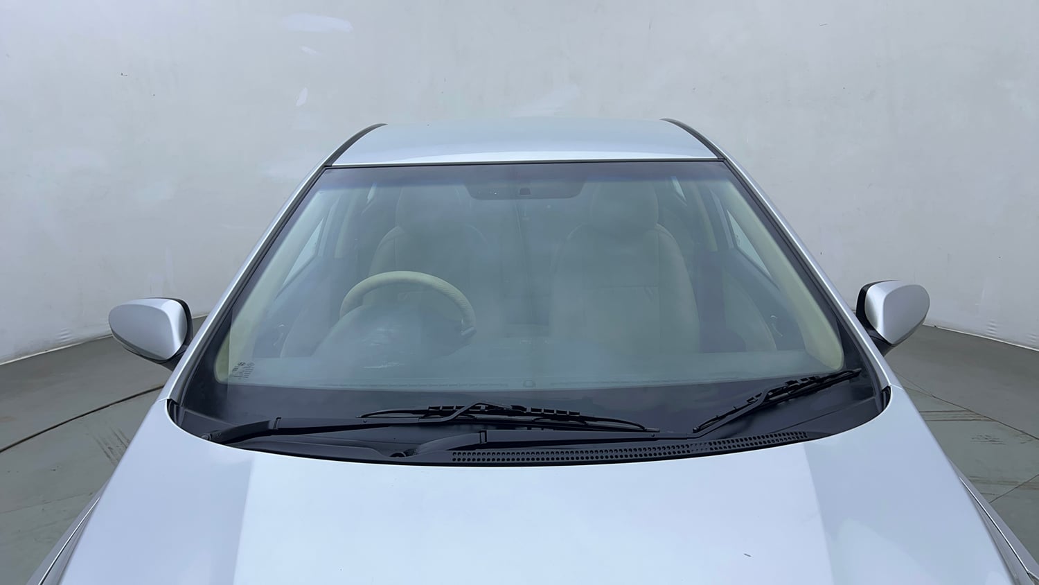 Used 2016 Hyundai Verna 1.6 VTVT SX Petrol Manual exterior FRONT WINDSHIELD VIEW