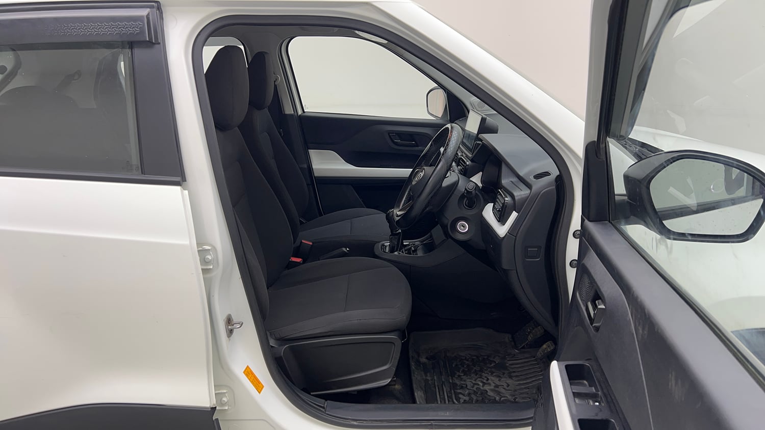 Used 2023 Tata Punch Pure MT Petrol Manual interior RIGHT SIDE FRONT DOOR CABIN VIEW