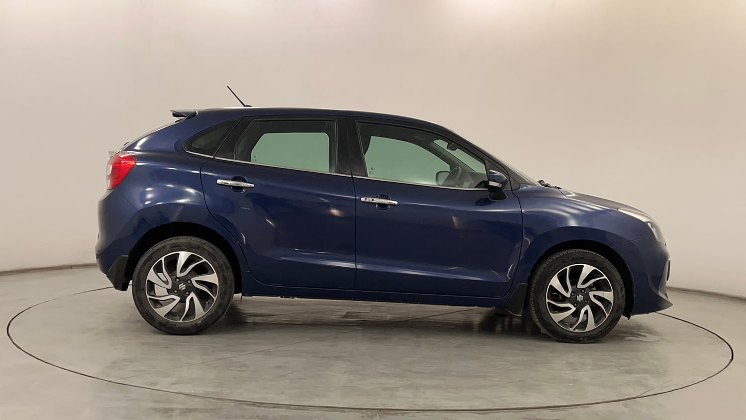 Used 2019 Maruti Suzuki Baleno Alpha Automatic Petrol Automatic exterior RIGHT SIDE VIEW