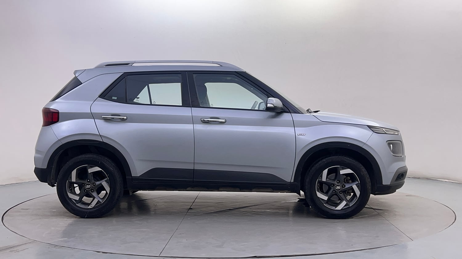 Used 2019 Hyundai Venue SX Plus 1.0 Turbo DCT Petrol Automatic exterior RIGHT SIDE VIEW