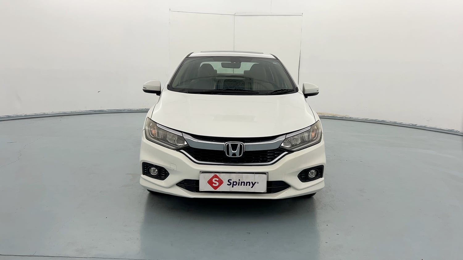 Used 2018 Honda City ZX Diesel Diesel Manual exterior FRONT VIEW