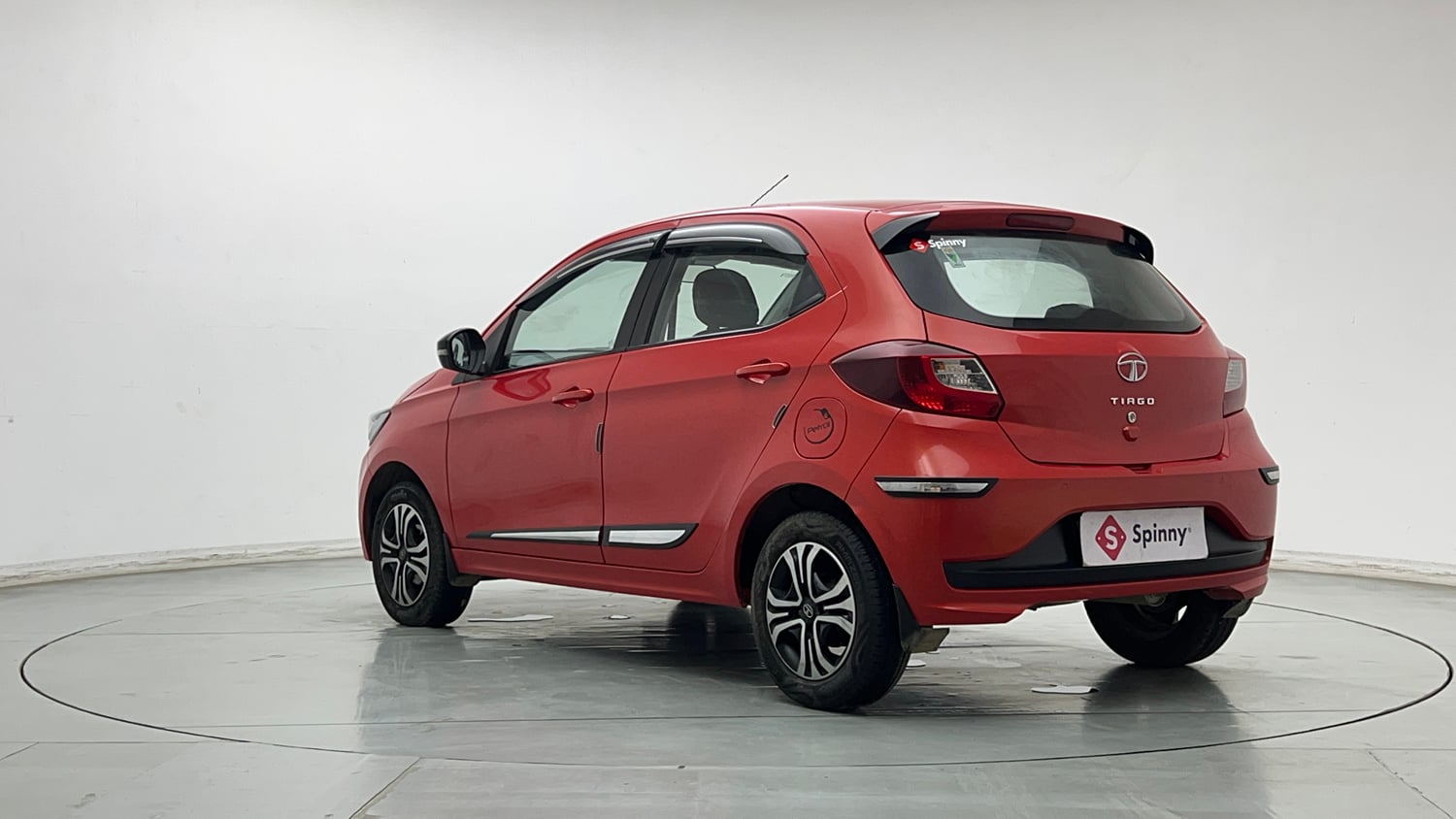 Used 2022 Tata Tiago XT Petrol Manual exterior LEFT REAR CORNER VIEW