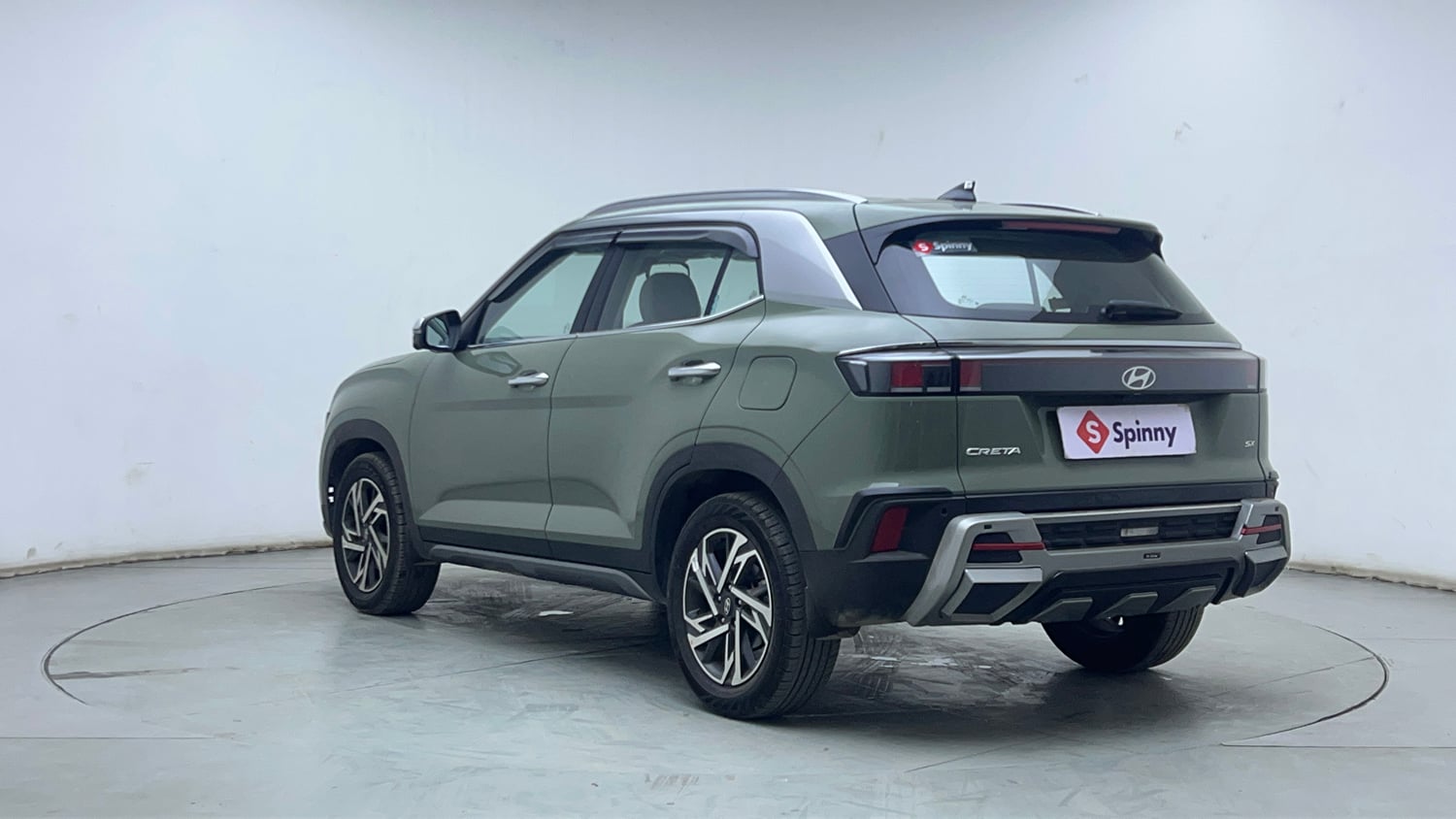 Used 2025 Hyundai Creta 1.5 MPi Petrol IVT SX(O) Petrol Automatic exterior LEFT REAR CORNER VIEW