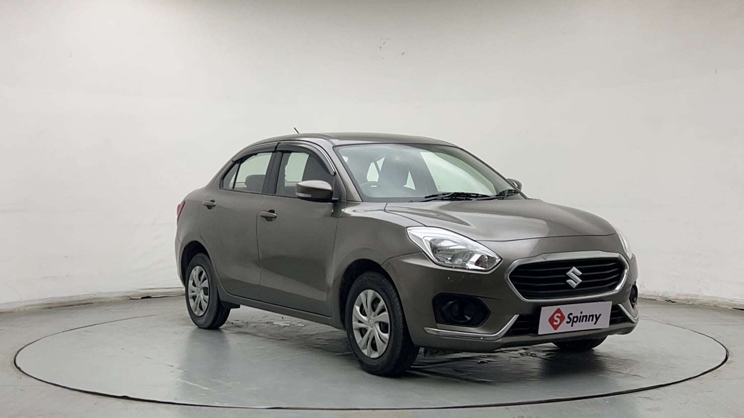 Used 2019 Maruti Suzuki Dzire VXi Petrol Manual exterior RIGHT FRONT CORNER VIEW