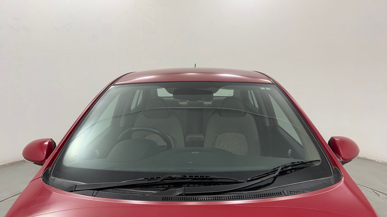 Used 2016 Hyundai Xcent SX 1.2 (O) Petrol Manual exterior FRONT WINDSHIELD VIEW