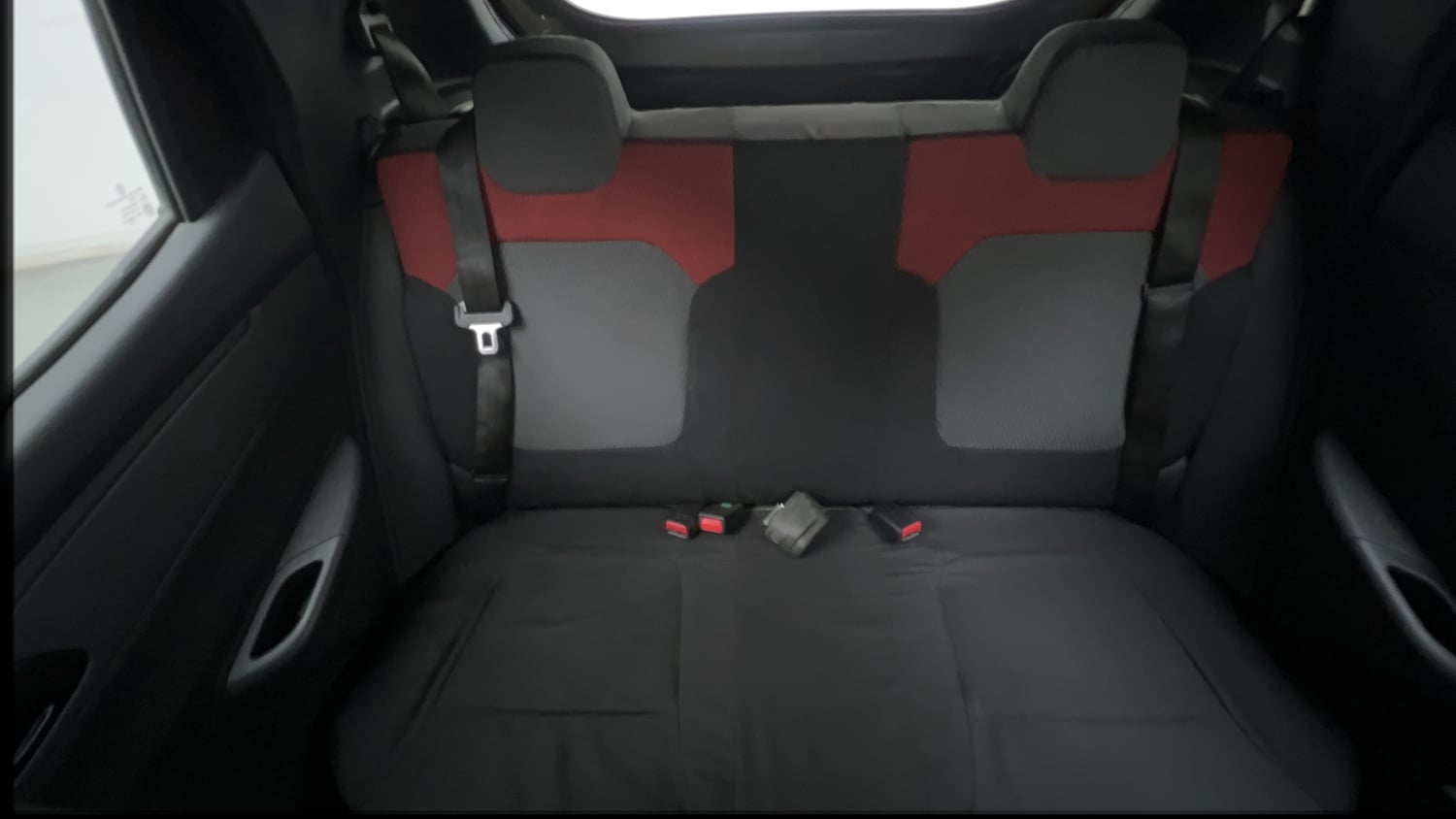Used 2016 Renault Kwid RXT Petrol Manual interior REAR SEAT CONDITION VIEW