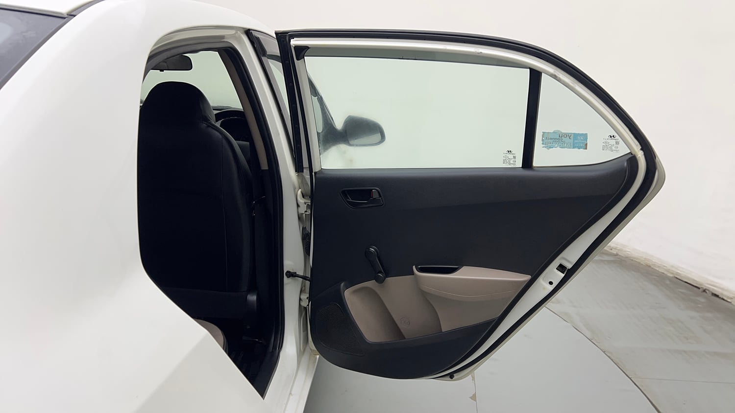 Used 2017 Hyundai Xcent Base ABS 1.2 Petrol Manual interior RIGHT REAR DOOR OPEN VIEW