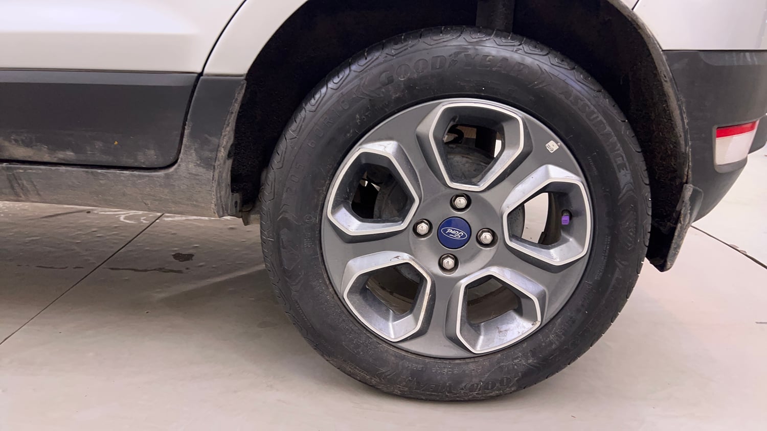 Used 2021 Ford EcoSport S MT 1.5 Ti-VCT Petrol Manual tyres LEFT REAR TYRE RIM VIEW