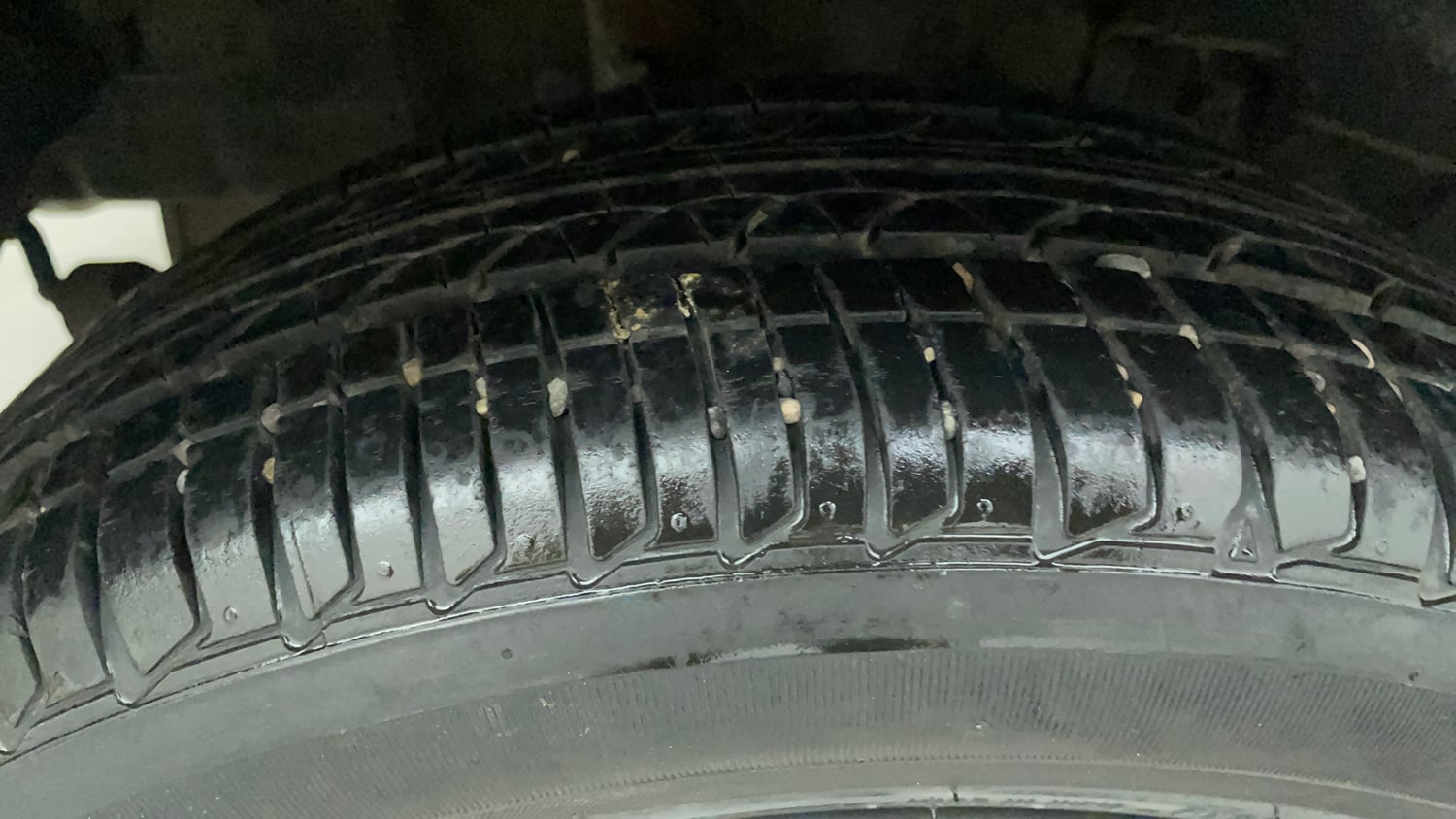 Used 2022 Tata Tigor XZ Plus Petrol Manual tyres RIGHT REAR TYRE TREAD VIEW