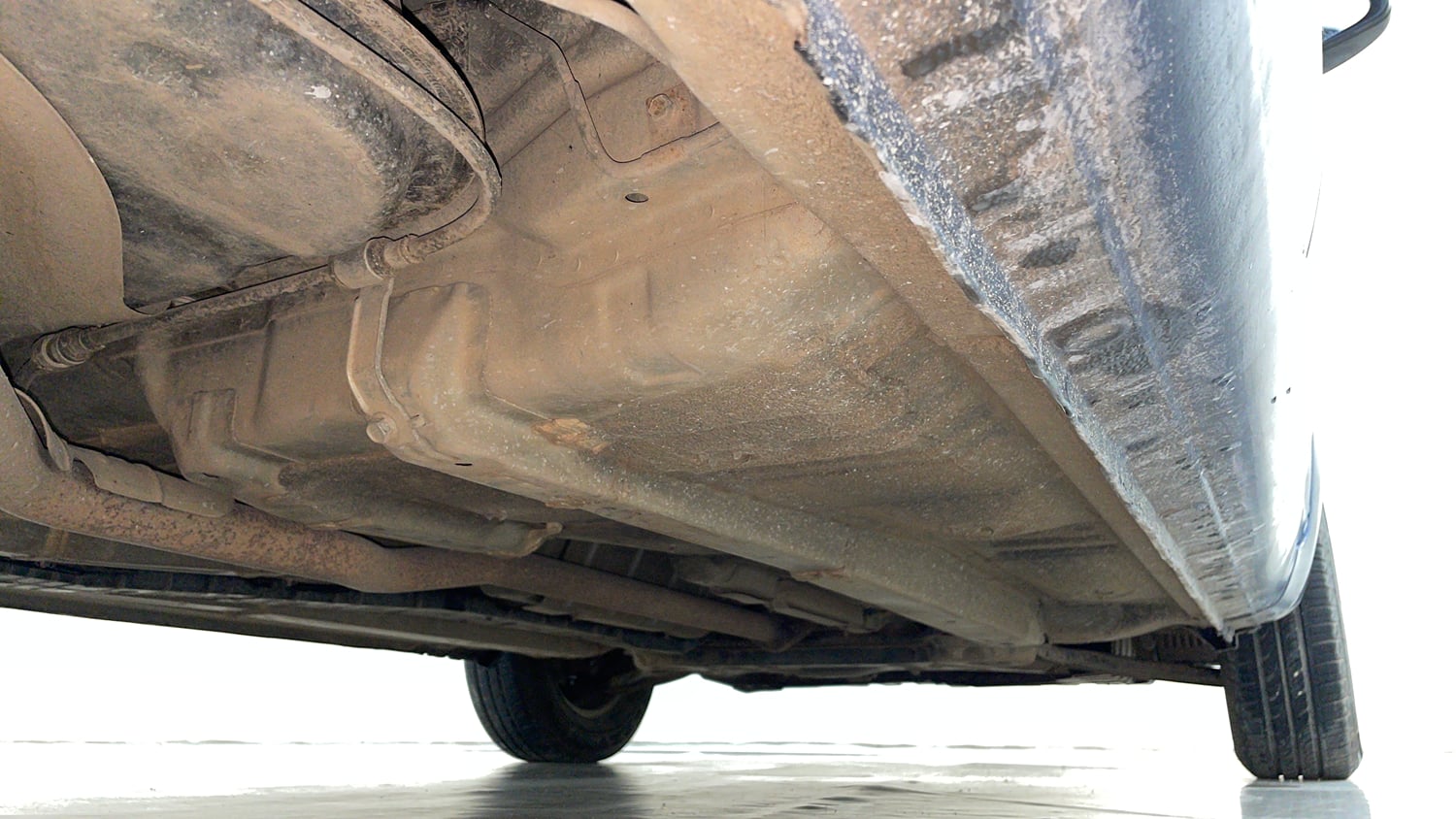 Used 2013 Hyundai i20 Magna (O) 1.2 Petrol Manual extra REAR RIGHT UNDERBODY VIEW