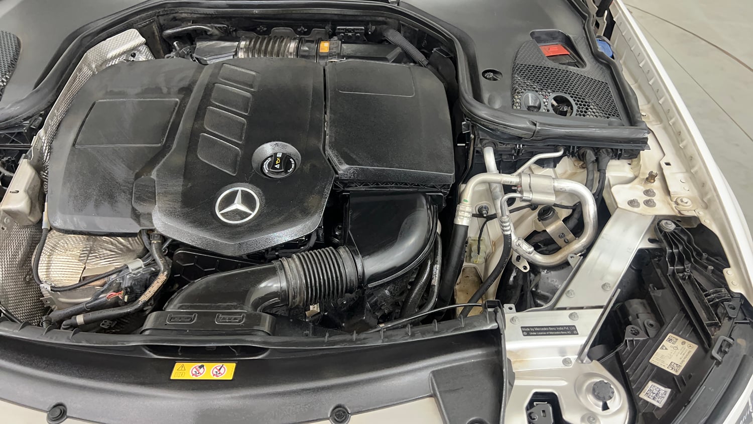 Used 2022 Mercedes-Benz E-Class E 220d Exclusive Diesel Automatic engine ENGINE LEFT SIDE VIEW