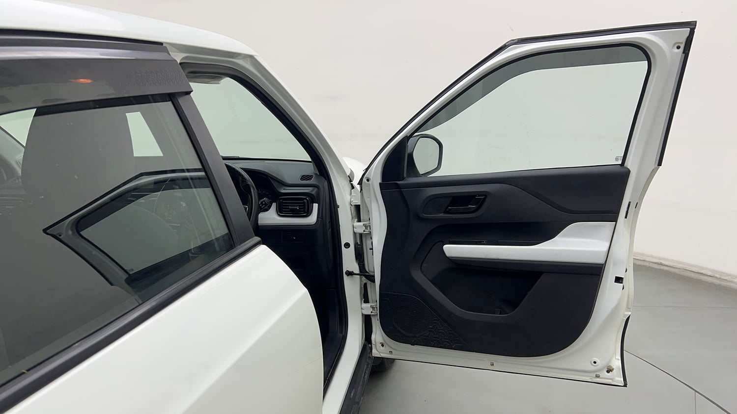 Used 2023 Tata Punch Pure MT Petrol Manual interior RIGHT FRONT DOOR OPEN VIEW