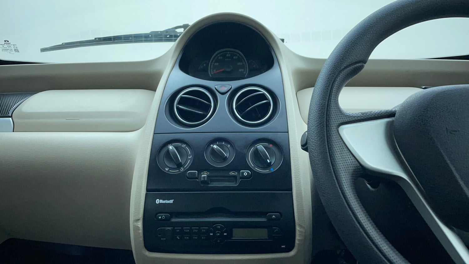 Used 2016 Tata Nano Twist XTA Petrol Automatic interior MUSIC SYSTEM & AC CONTROL VIEW