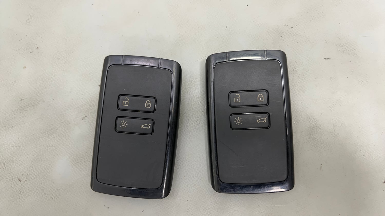 Used 2021 Renault Kiger RXZ MT Petrol Manual extra CAR KEY VIEW