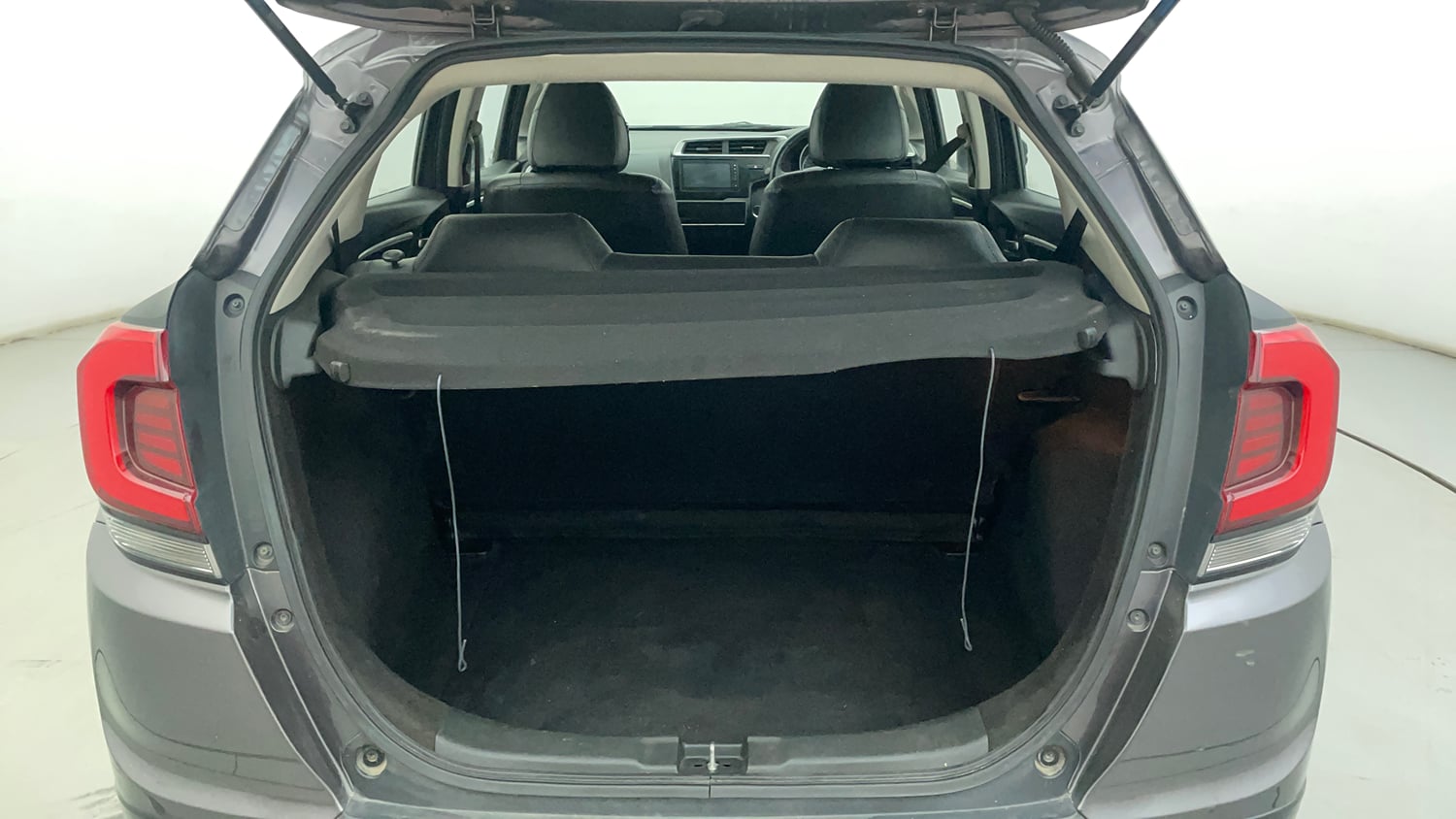 Used 2021 Honda WR-V VX MT Petrol Petrol Manual interior DICKY INSIDE VIEW