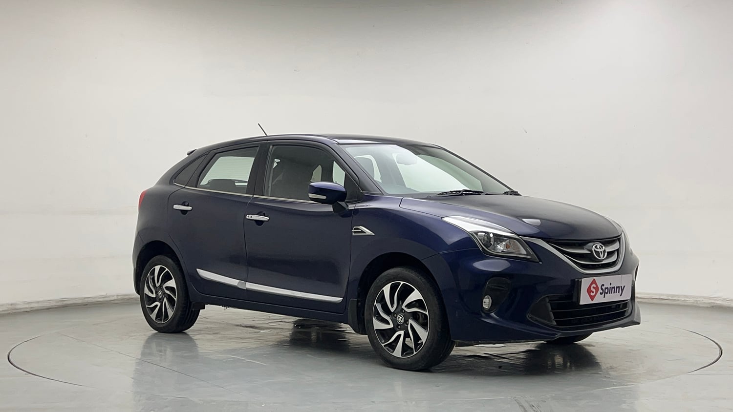 Used 2020 Toyota Glanza G Petrol Manual exterior RIGHT FRONT CORNER VIEW