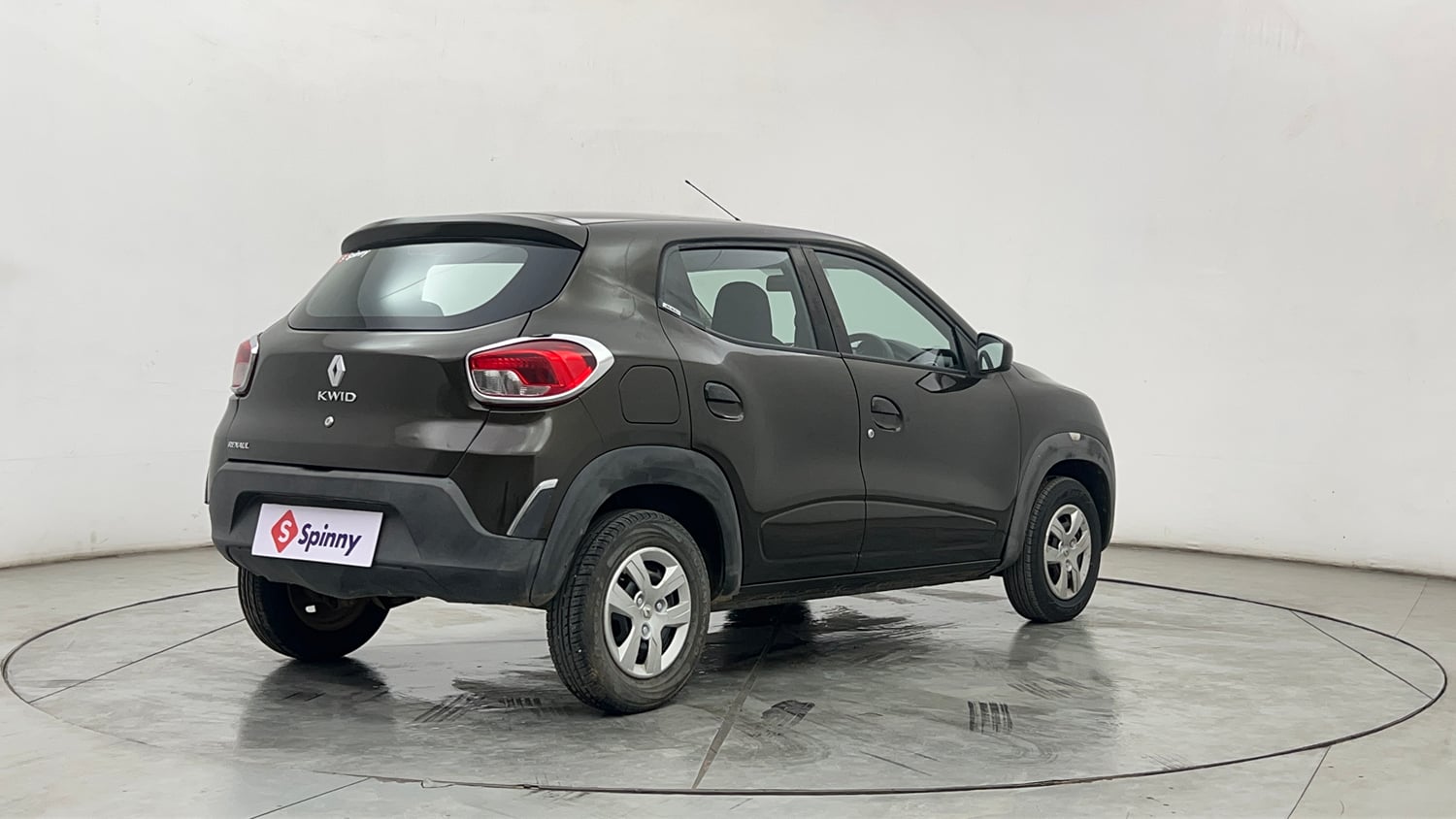 Used 2016 Renault Kwid RXL Petrol Manual exterior RIGHT REAR CORNER VIEW