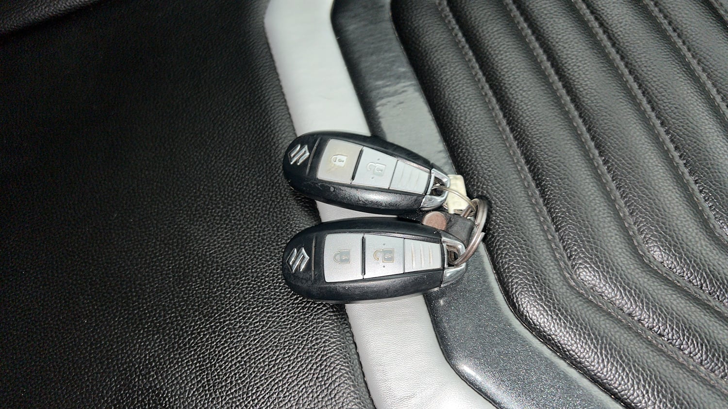 Used 2022 maruti-suzuki Vitara Brezza ZXi Petrol Manual extra CAR KEY VIEW