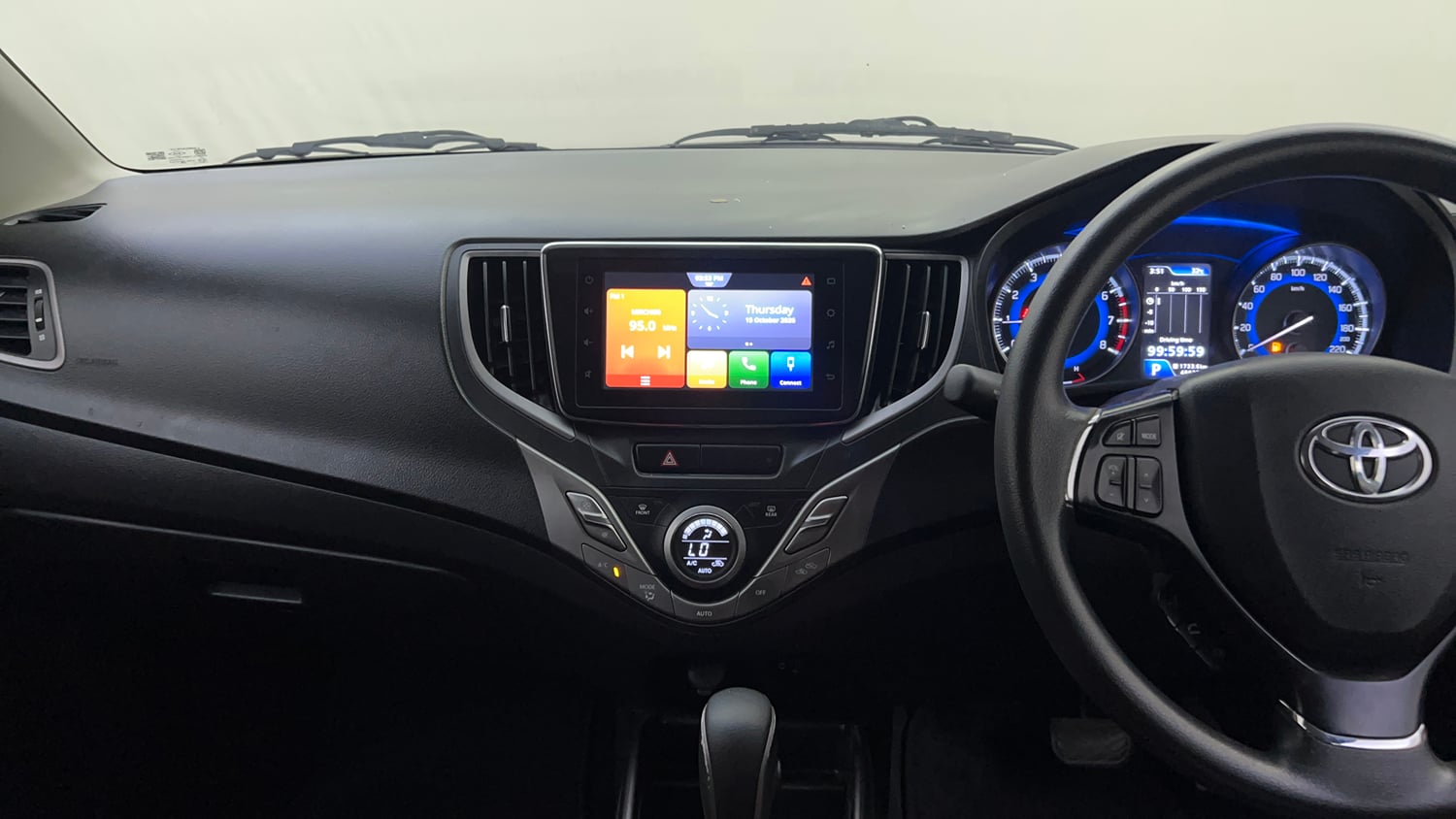 Used 2020 Toyota Glanza G CVT Petrol Automatic interior MUSIC SYSTEM & AC CONTROL VIEW