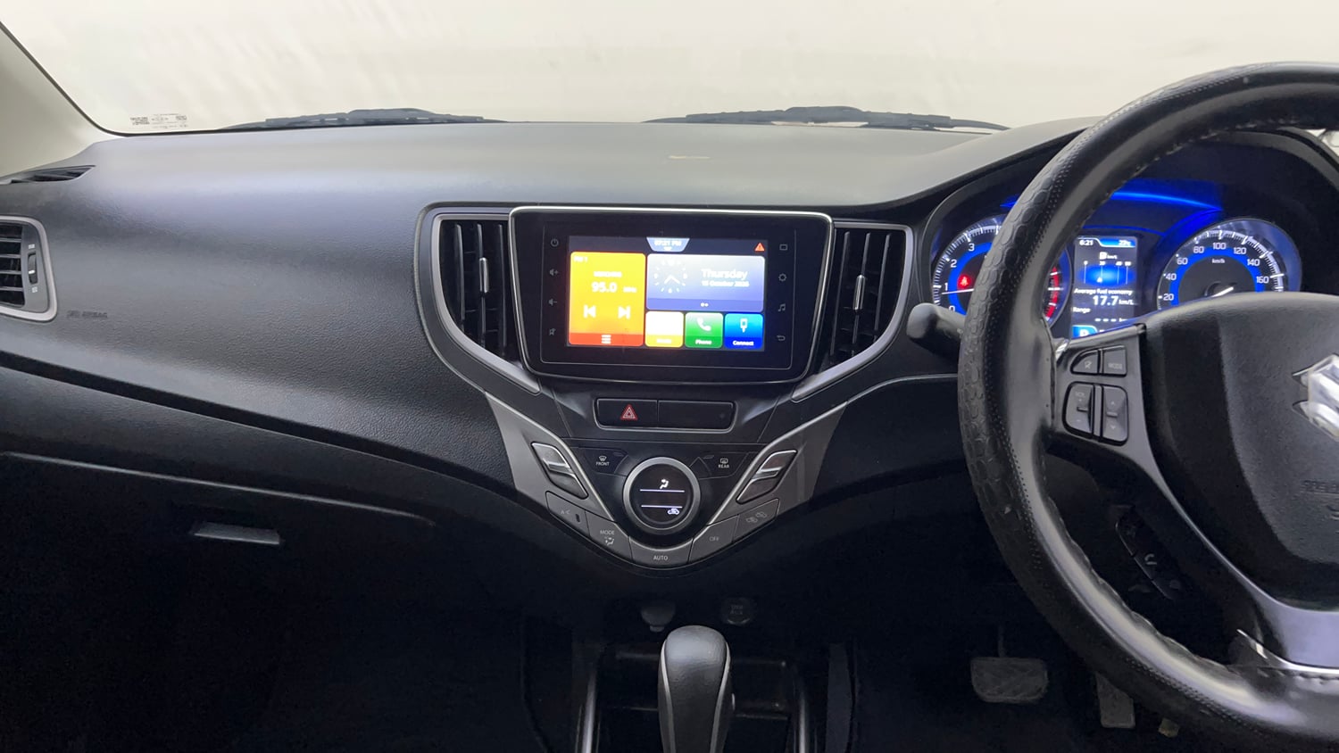 Used 2020 Maruti Suzuki Baleno Zeta Automatic Petrol Automatic interior MUSIC SYSTEM & AC CONTROL VIEW