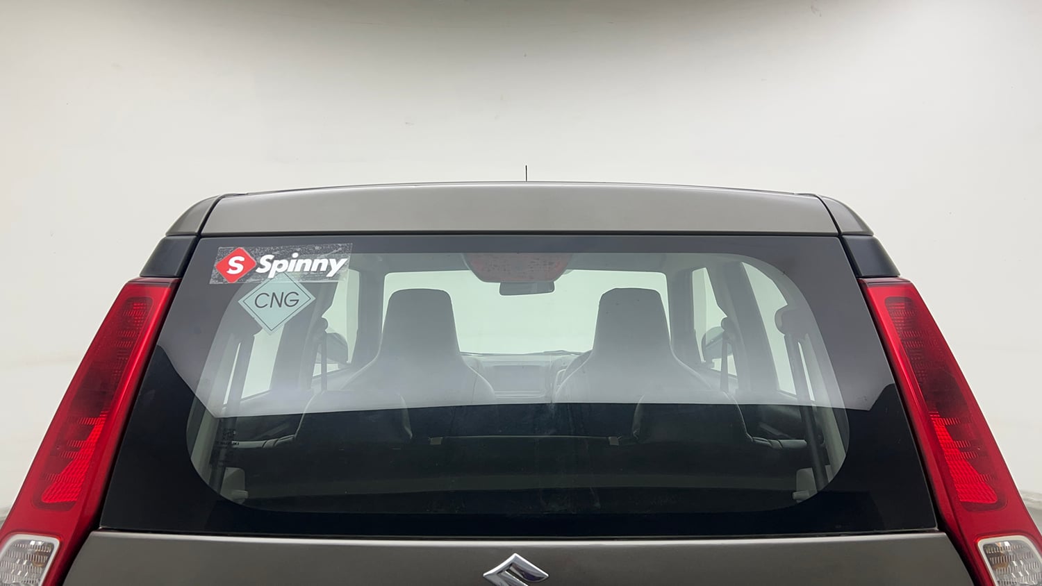 Used 2022 Maruti Suzuki Wagon R LXi (O) 1.0 CNG Cng Manual exterior BACK WINDSHIELD VIEW