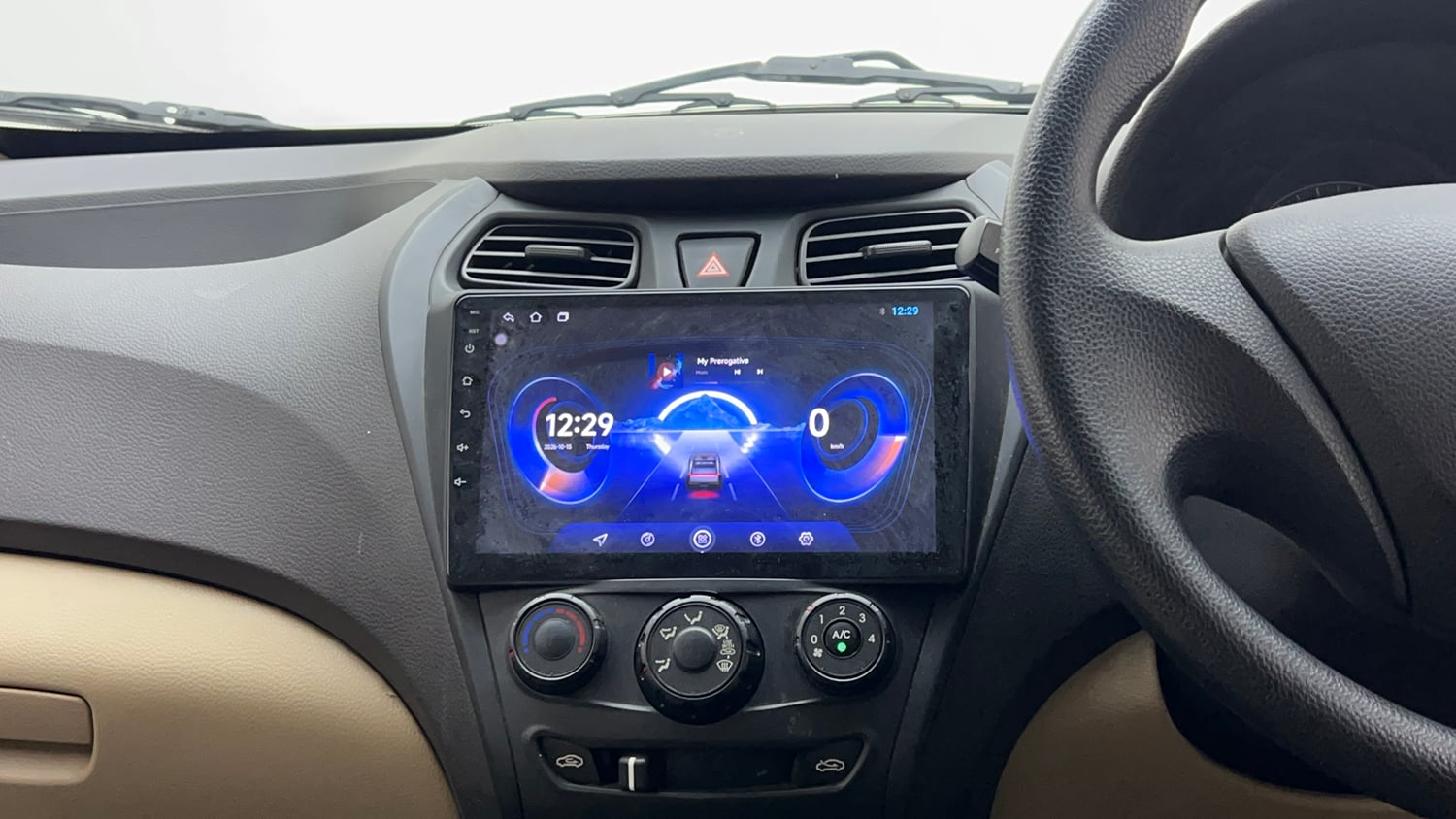 Used 2016 Hyundai Eon D-Lite + Petrol Manual interior MUSIC SYSTEM & AC CONTROL VIEW