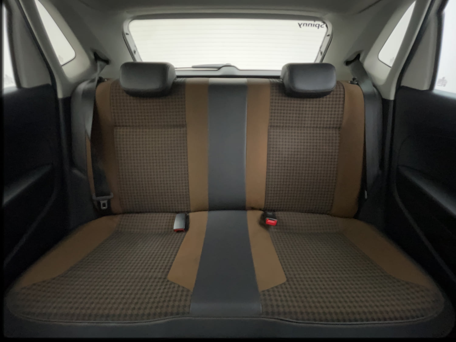 Used 2018 Volkswagen Polo Highline Plus 1.0 (P) 16 Alloy Petrol Manual interior REAR SEAT CONDITION VIEW