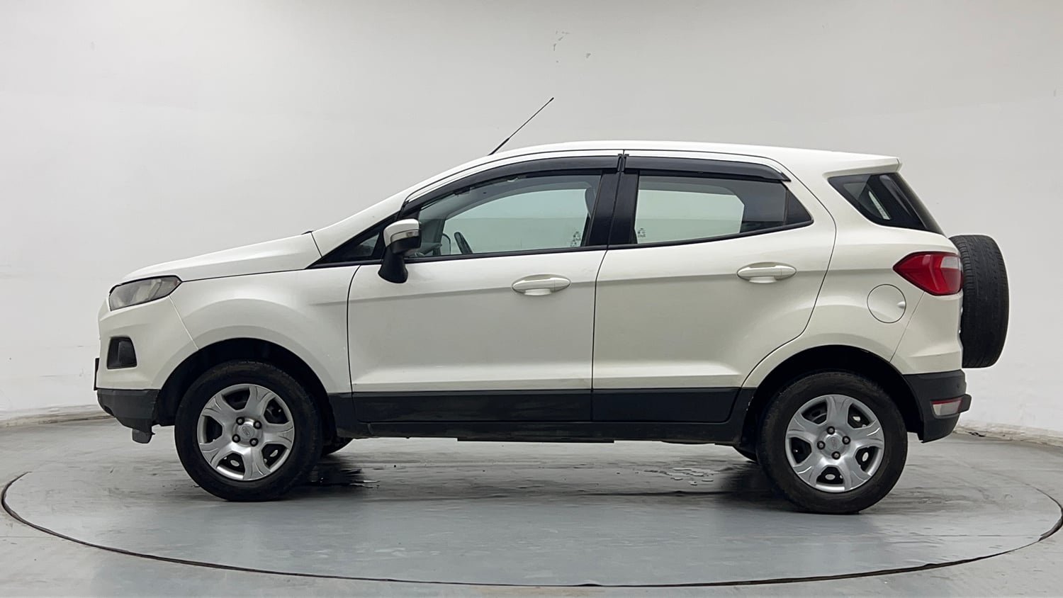 Used 2016 Ford EcoSport Trend 1.5L Ti-VCT Petrol Manual exterior LEFT SIDE VIEW
