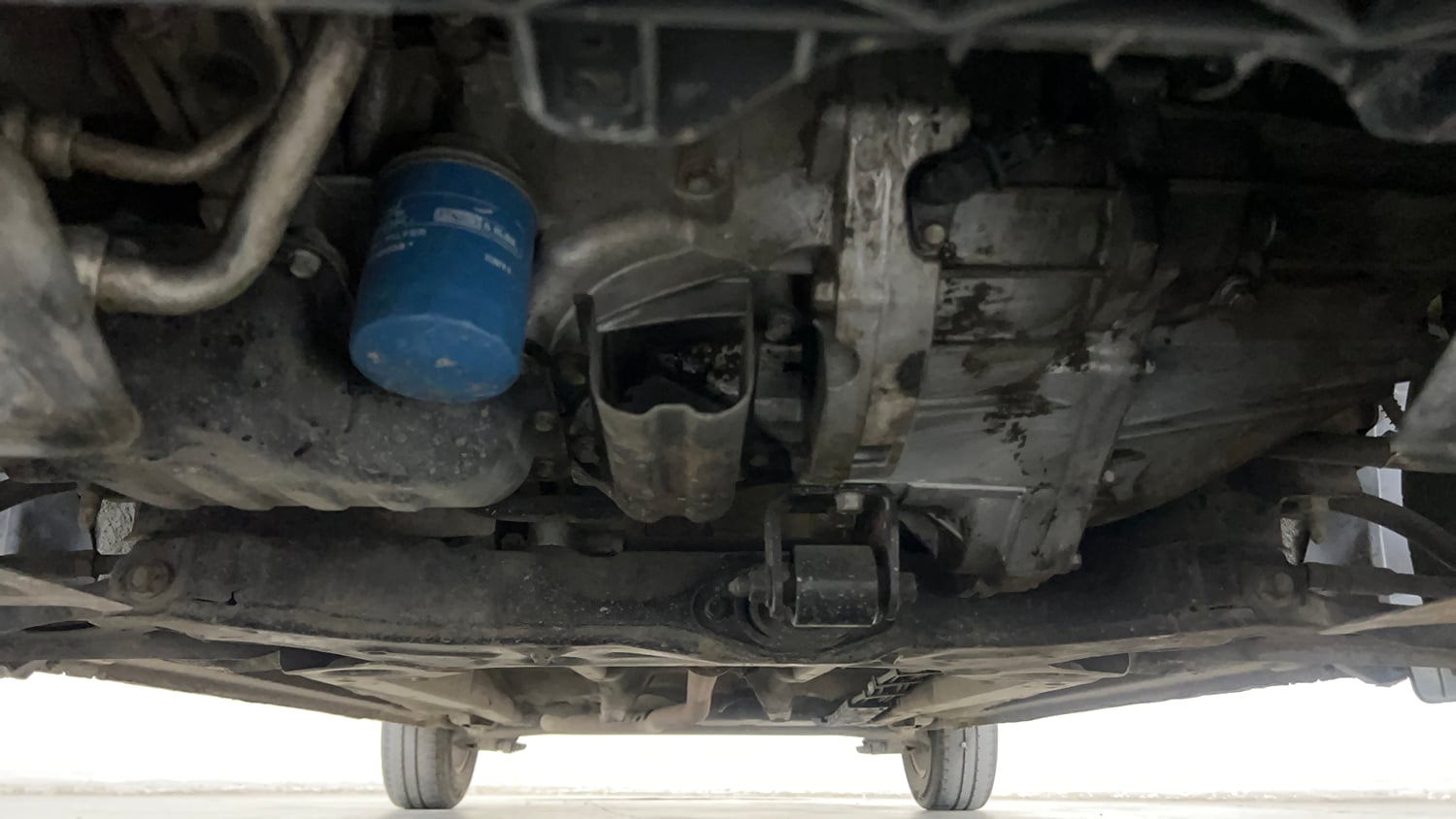 Used 2012 Hyundai i20 Sportz 1.2 BS-IV Petrol Manual extra FRONT LEFT UNDERBODY VIEW