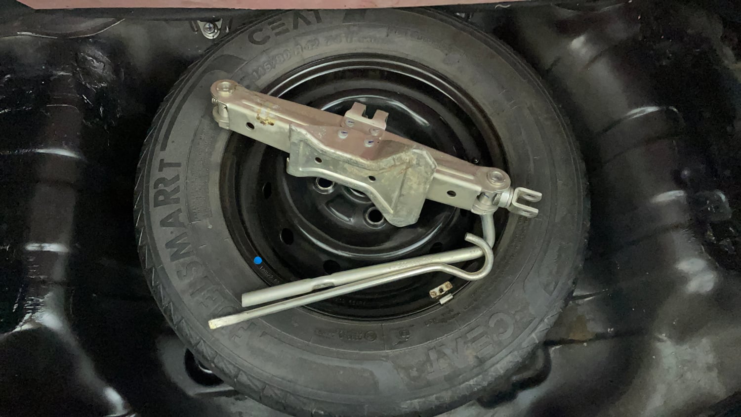 Used 2022 Maruti Suzuki Alto 800 VXi Petrol Manual tyres SPARE TYRE VIEW
