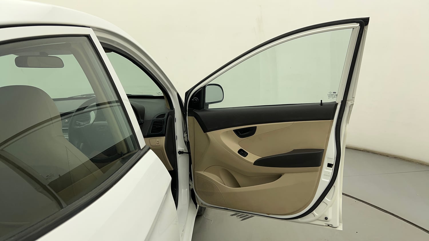Used 2017 Hyundai Eon Magna + Petrol Manual interior RIGHT FRONT DOOR OPEN VIEW