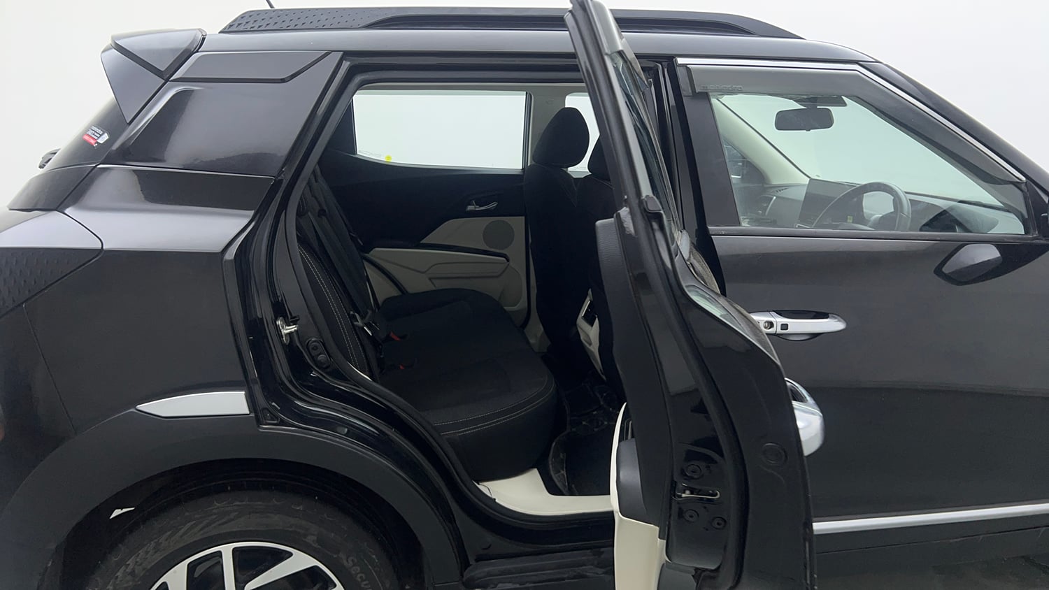 Used 2024 Mahindra XUV 3XO AX5 1.2 Petrol Petrol Manual interior RIGHT SIDE REAR DOOR CABIN VIEW