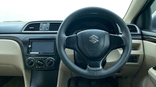 Used 2017 Maruti Suzuki Ciaz Sigma 1.4 MT Petrol Manual interior STEERING VIEW