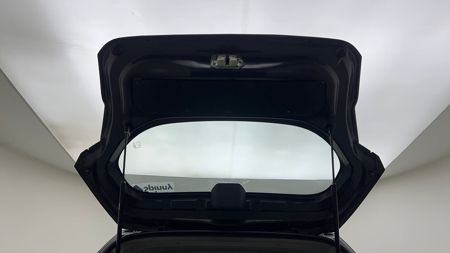 Used 2017 maruti-suzuki Alto K10 VXi (O) AMT Petrol Automatic interior DICKY DOOR OPEN VIEW