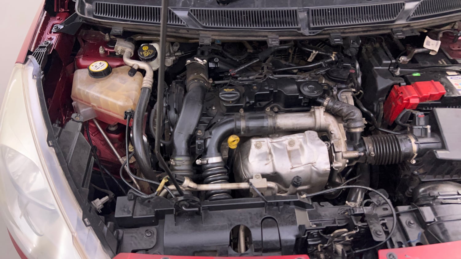 Used 2016 Ford Figo Aspire Titanium1.5 TDCi Diesel Manual engine ENGINE RIGHT SIDE VIEW