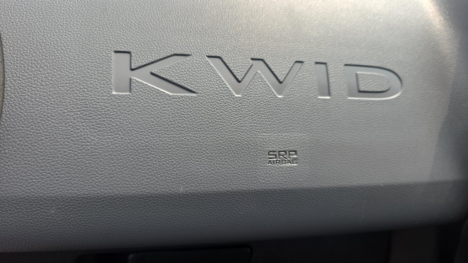 Used 2021 Renault Kwid RXT 1.0 Opt Petrol Manual top_features Airbags